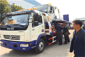 豫园汽车道路救援拖车价格